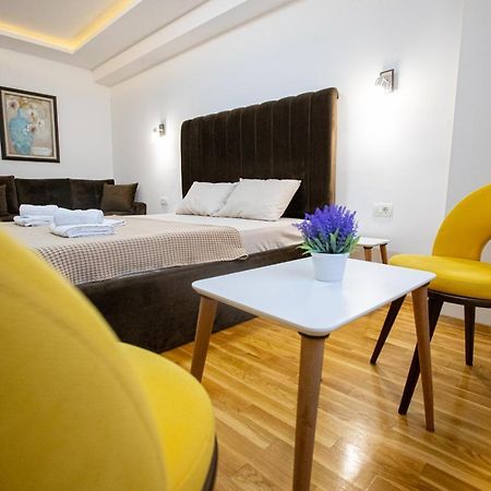 Queens Central Apartments Ohrid Luaran gambar