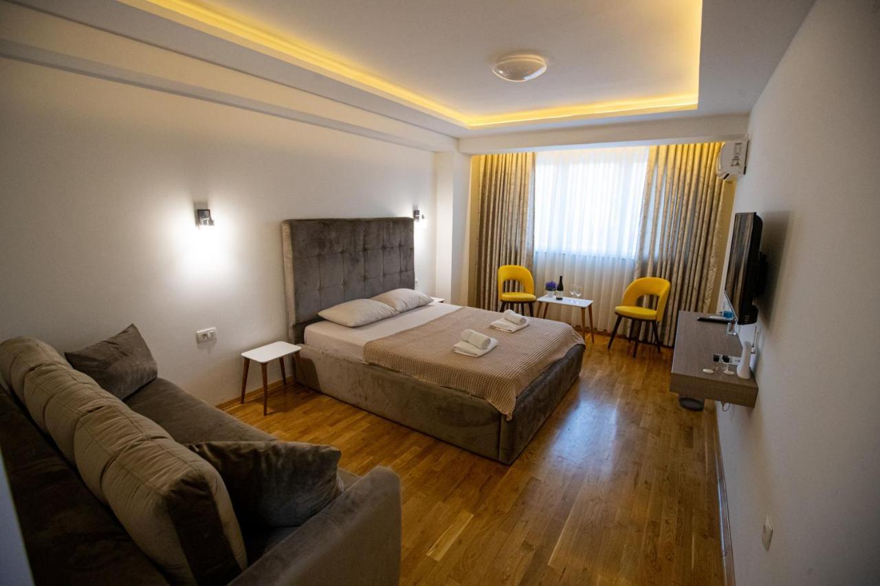 Queens Central Apartments Ohrid Luaran gambar