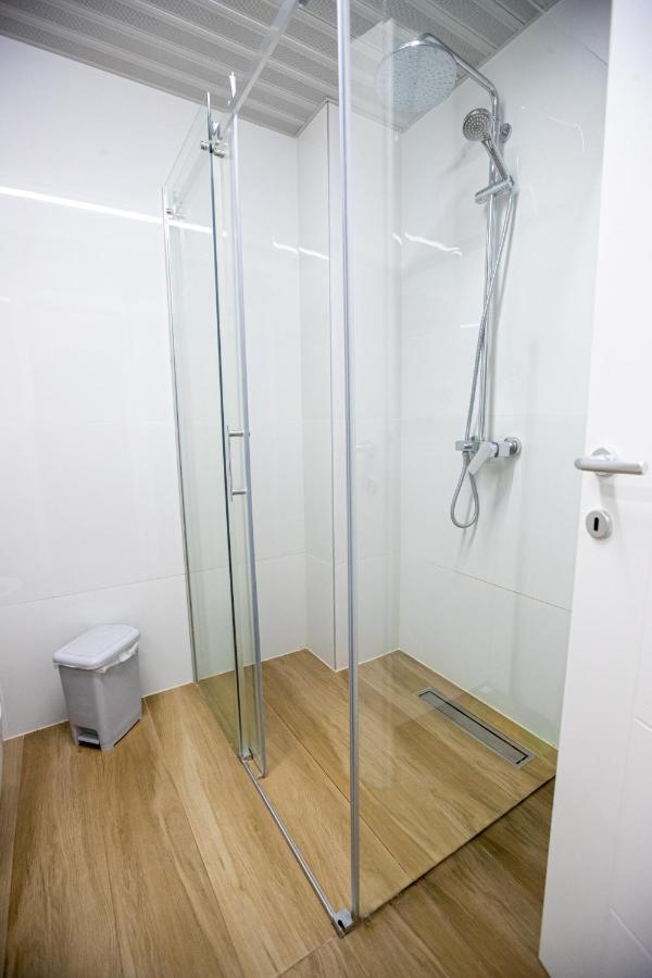 Queens Central Apartments Ohrid Luaran gambar