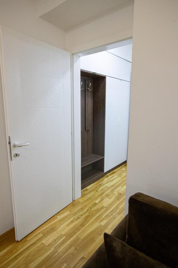 Queens Central Apartments Ohrid Luaran gambar